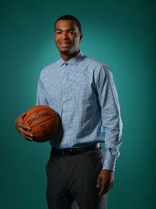 许赢5杆大 许赢5杆大