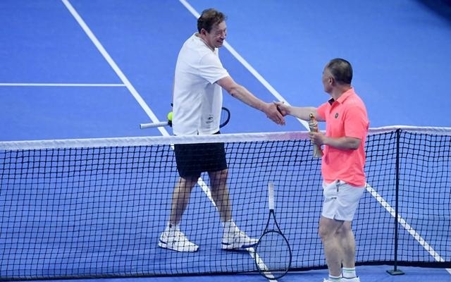 制了阿尔巴 制了阿尔巴