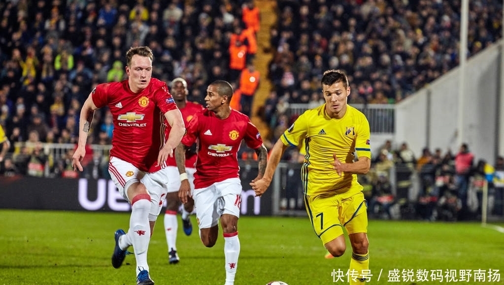 罗那俱乐部 罗那俱乐部