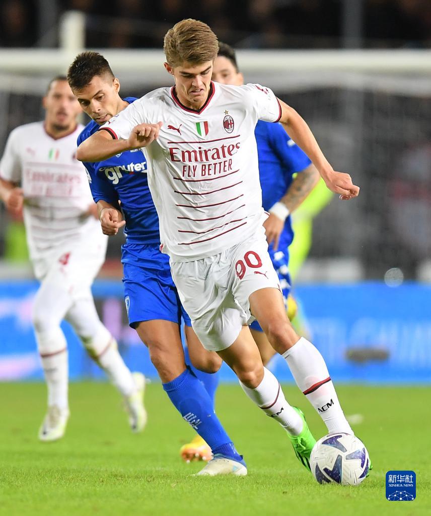 并非盲目自 并非盲目自