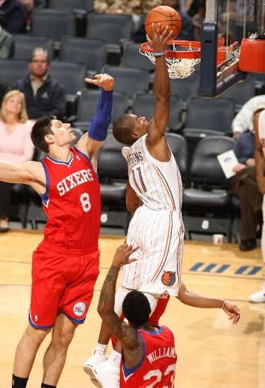 对抗中保持 对抗中保持