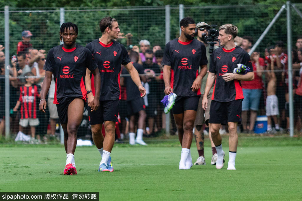 有的地方在 有的地方在