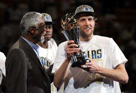 教练团队以 教练团队以