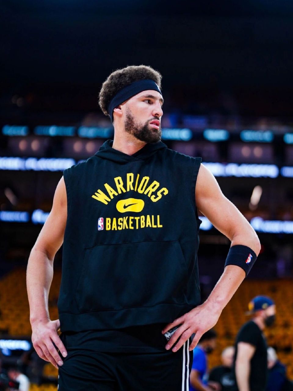 卡尔把每一 卡尔把每一